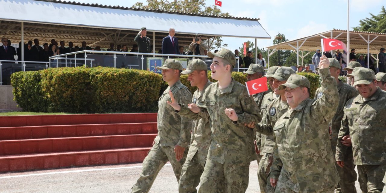 Konya'da engelliler bir günlük askerlik sevinci yaşadı
