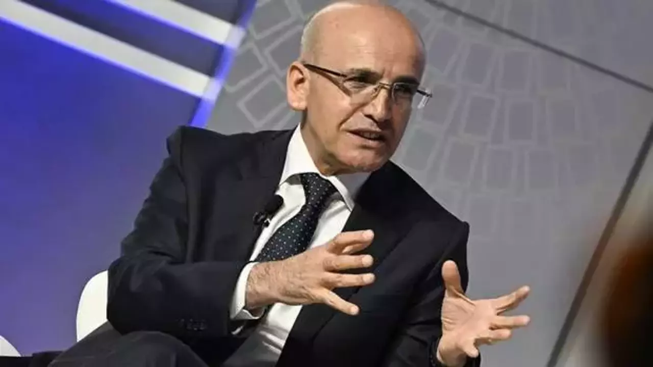 Şimşek 2026’da enflasyonu 11-13 gibi tek rakama düşürecek