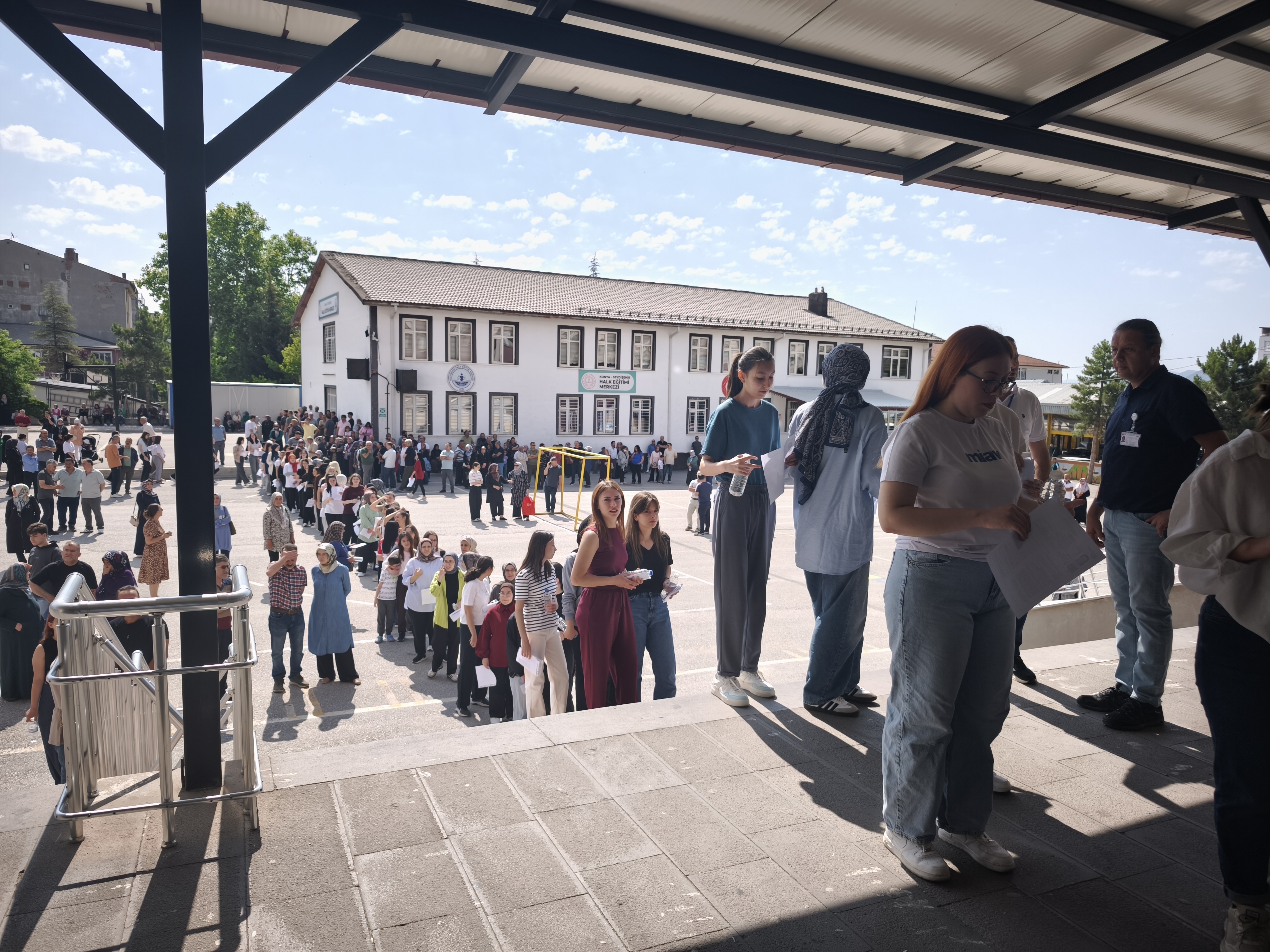 Seydişehir'de YKS'nin İlk Oturumu TYT Başladı
