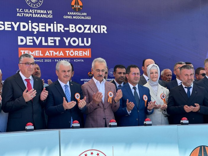 Seydişehir-Bozkır Devlet Yolunun  temeli  Ulaştırma ve Altyapı Bakanı Abdulkadir Uraloğlu'nun katılımı ile atıldı