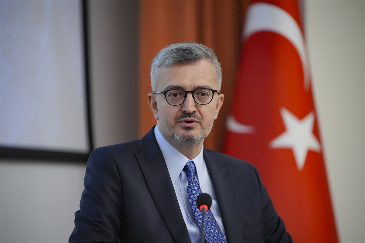 Cumhurbaşkanlığı İletişim Başkanlığına Prof. Dr. Burhanettin Duran atandı
