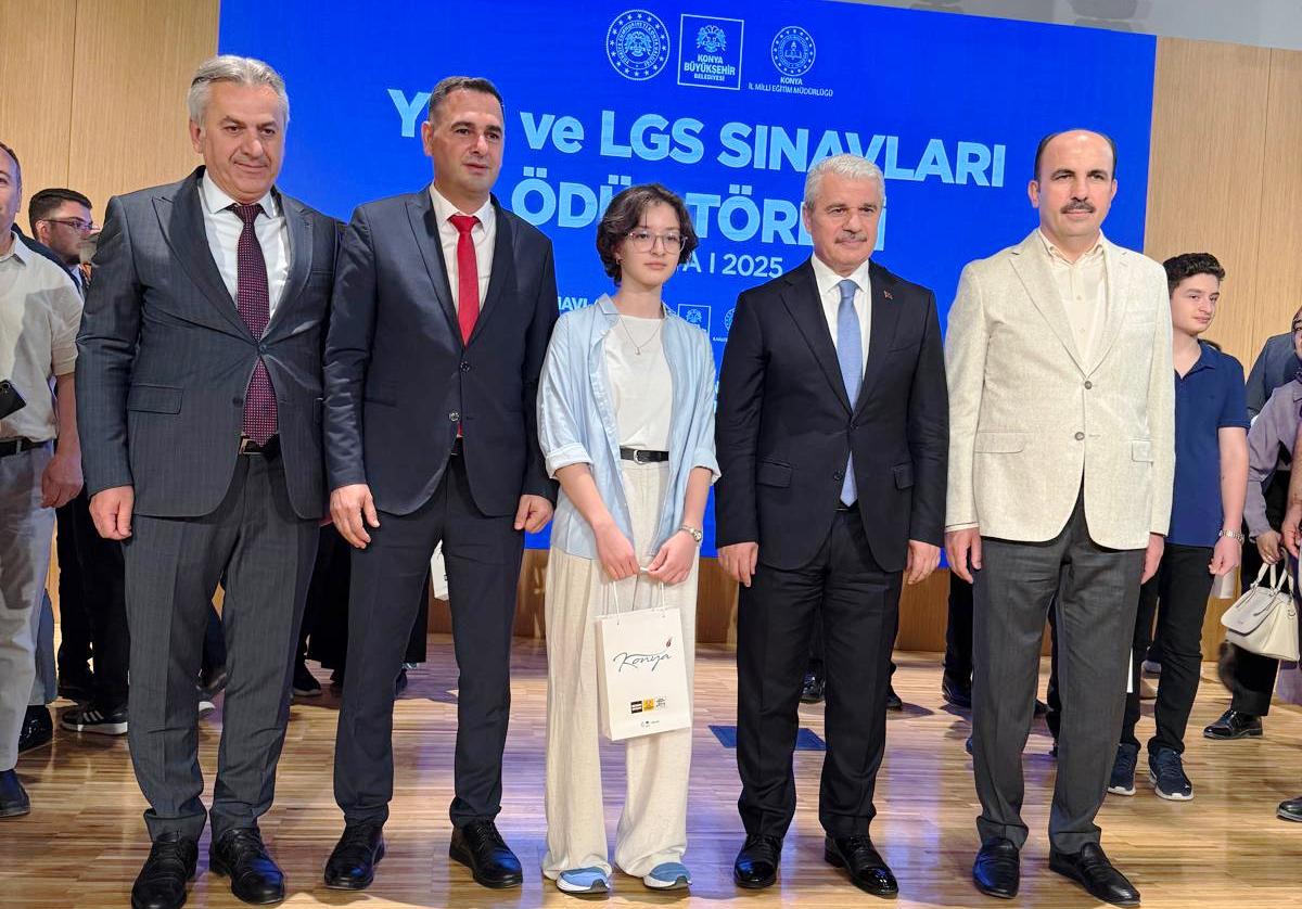 Seydişehirli Öğrenci Ecrin Nisa Kaya, LGS 2025'te Türkiye Birincisi Olarak Büyük Gurur Yaşattı
