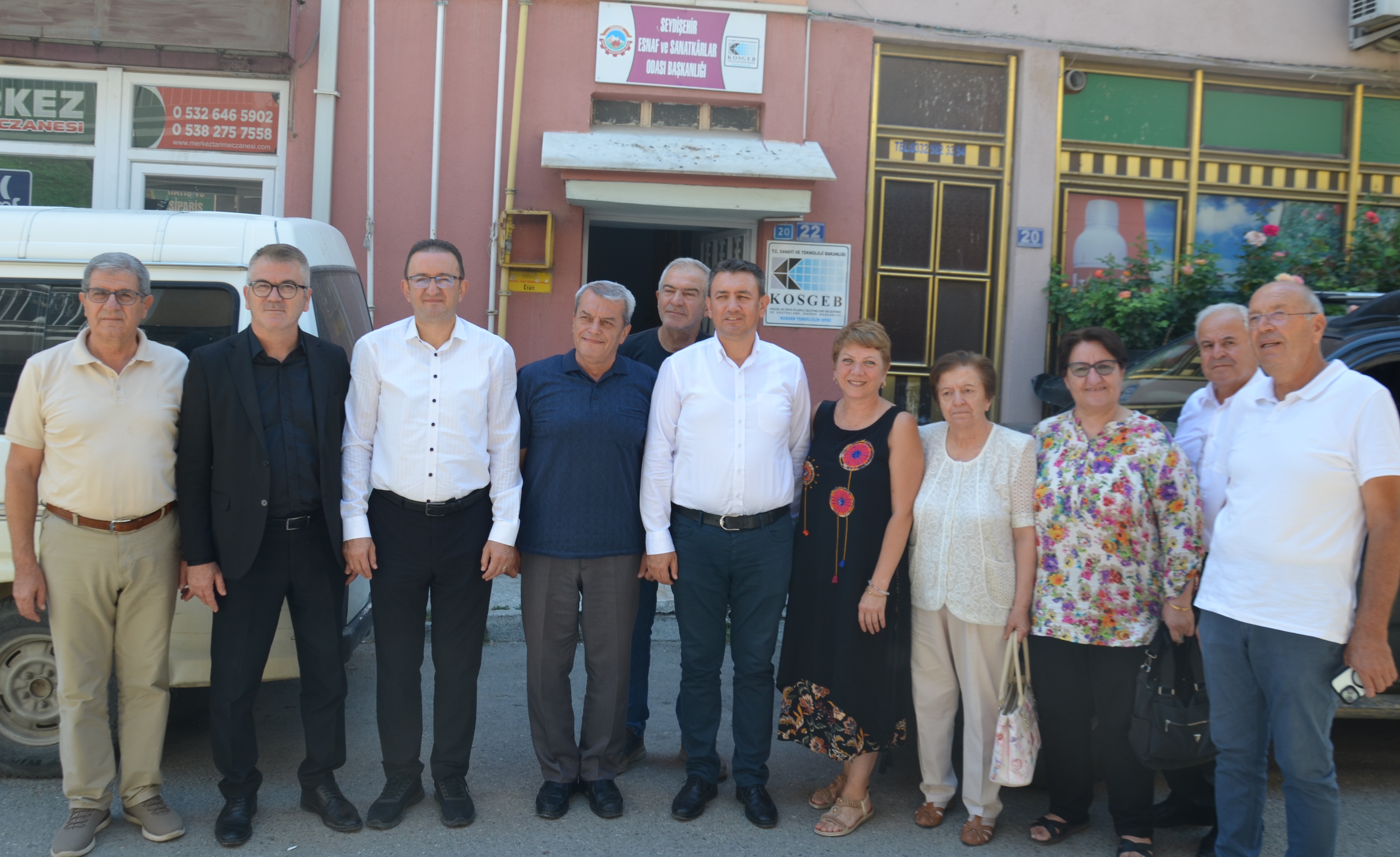CHP’li Milletvekilleri Seydişehir’de esnafın sorunlarını dinledi
