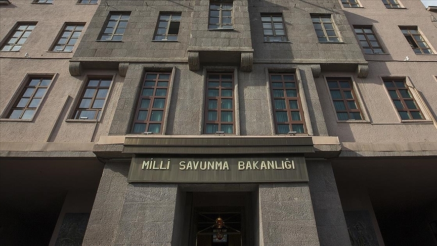 Türk askeri kargo uçağı C130 Gürcistan'da düştü