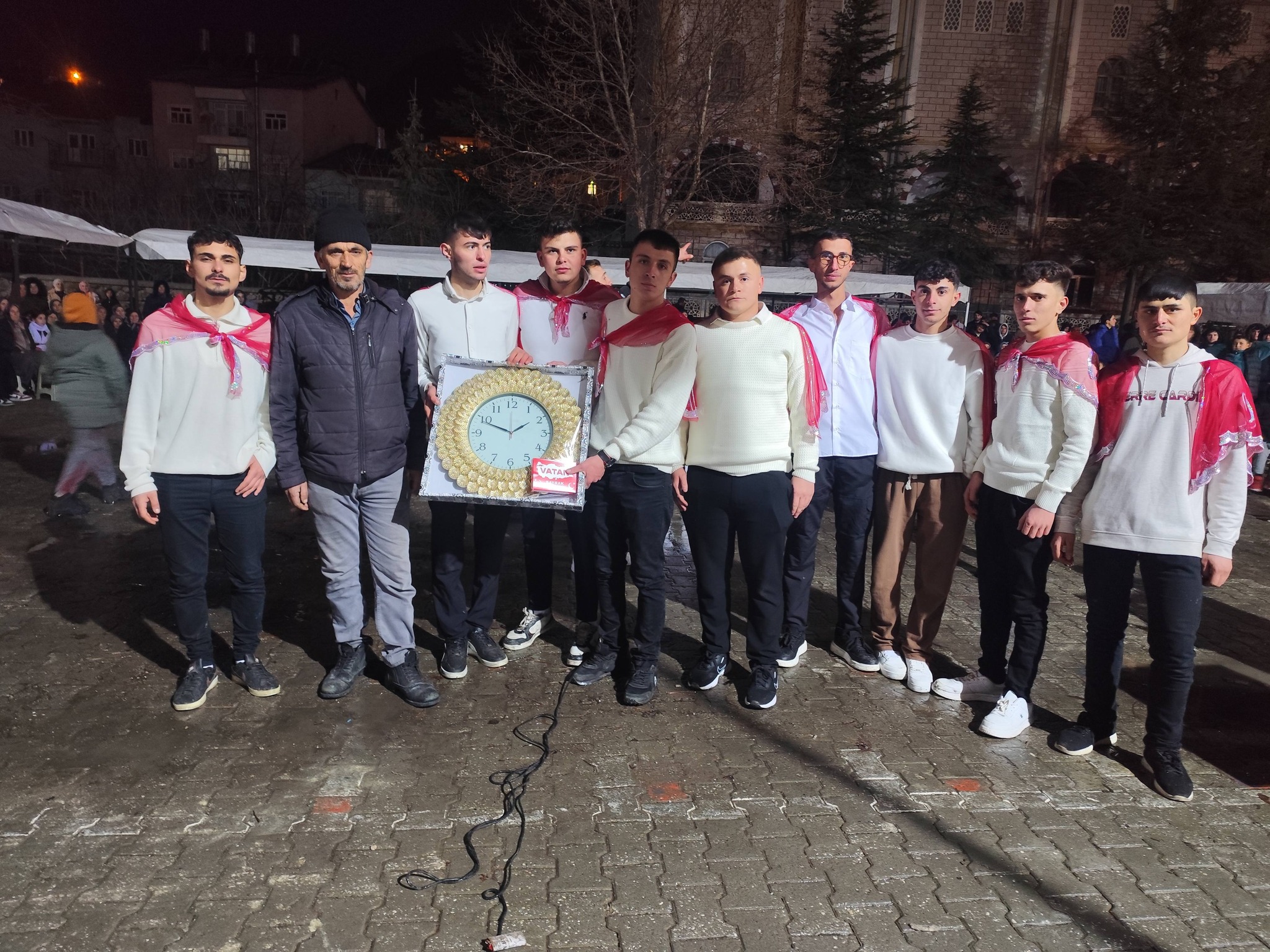 Ketenli’de Gurur Günü: Geleneksel Asker Çetnevirinde Birlik Beraberlik Rüzgarı