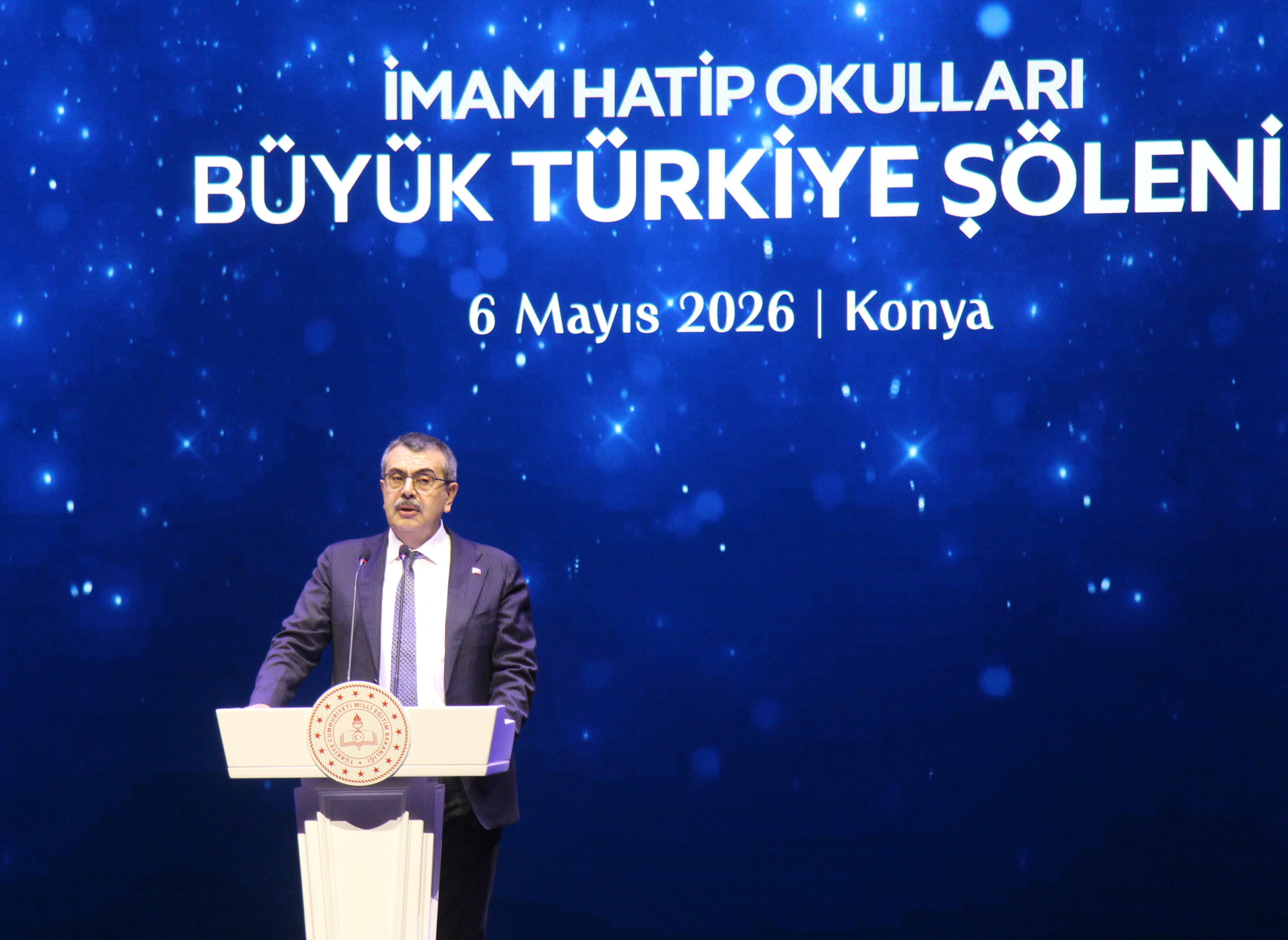 Konya- Bakan Tekin: Evlatlarımızı ekranların insafına terk etmemeliyiz