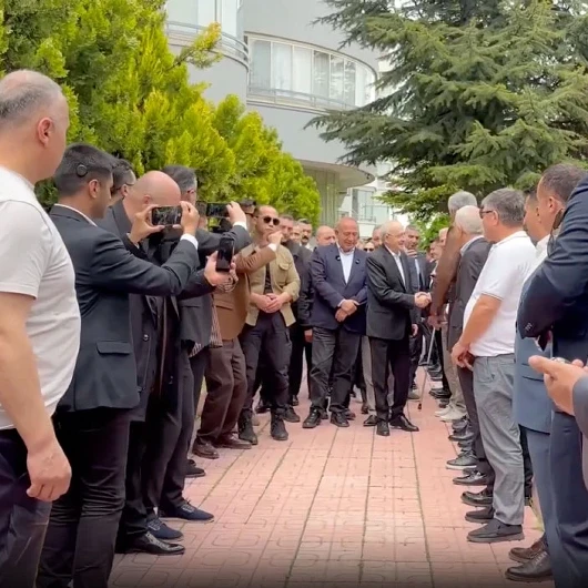 Kılıçdaroğlu’nun Yeni "A Takımı" Belli Oldu: CHP’de MYK Listesi Açıklandı