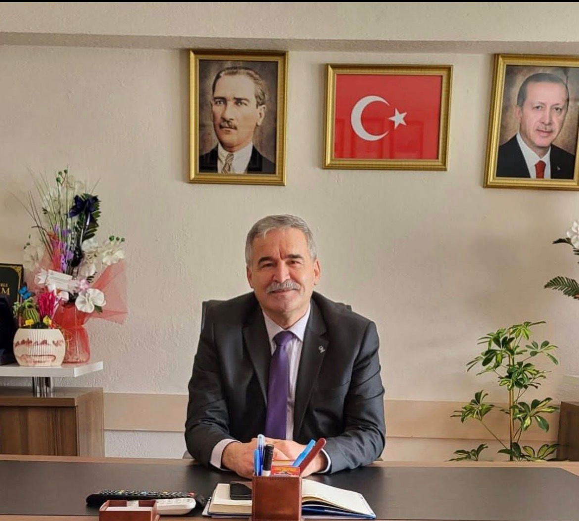 AK PARTI İLÇE BAŞKANI ARIN’DAN SPOR YATIRIMI TEŞEKKÜRÜ