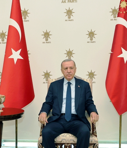AK Parti Kampında Bir İlk: Cumhurbaşkanı Erdoğan Vekillerle Baş Başa Görüşecek