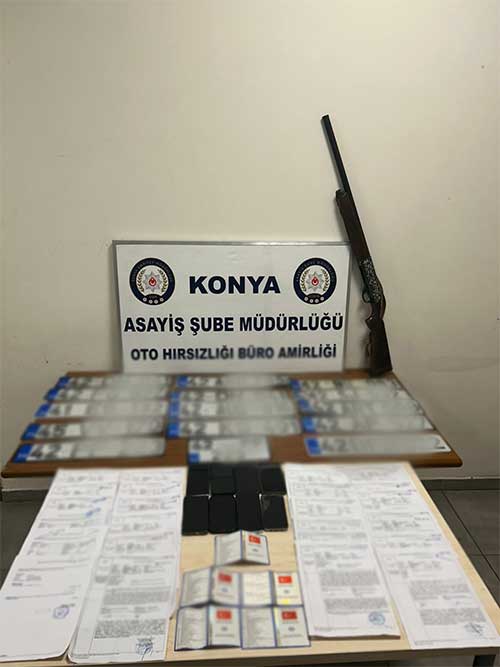 Konya Merkezli 13 İlde "Oto Kapan" Operasyonu: 37 Araca El Konuldu, 31 Gözaltı!