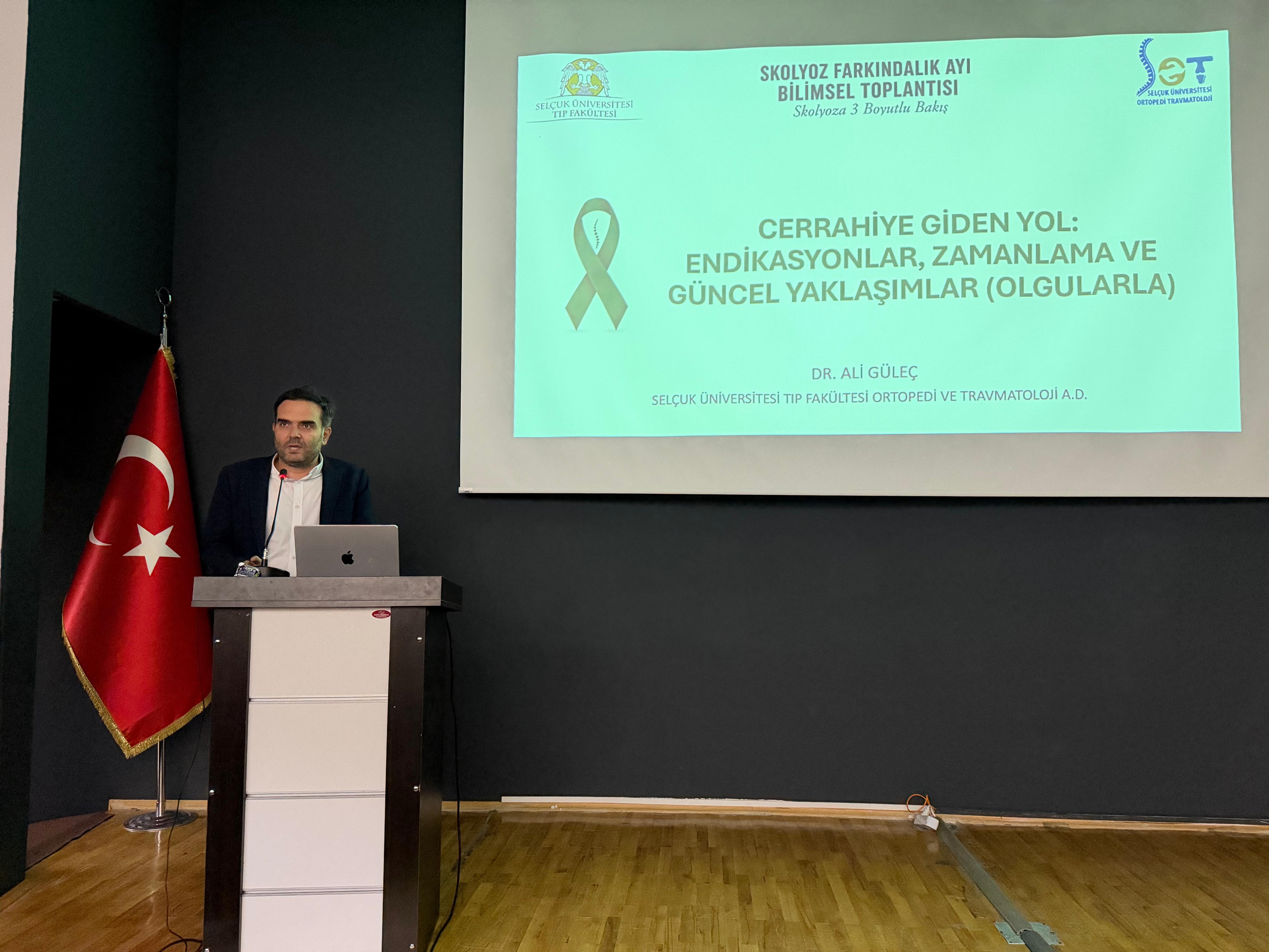 Selçuk Üniversitesi’nde Skolyoza Bilimsel Bakış