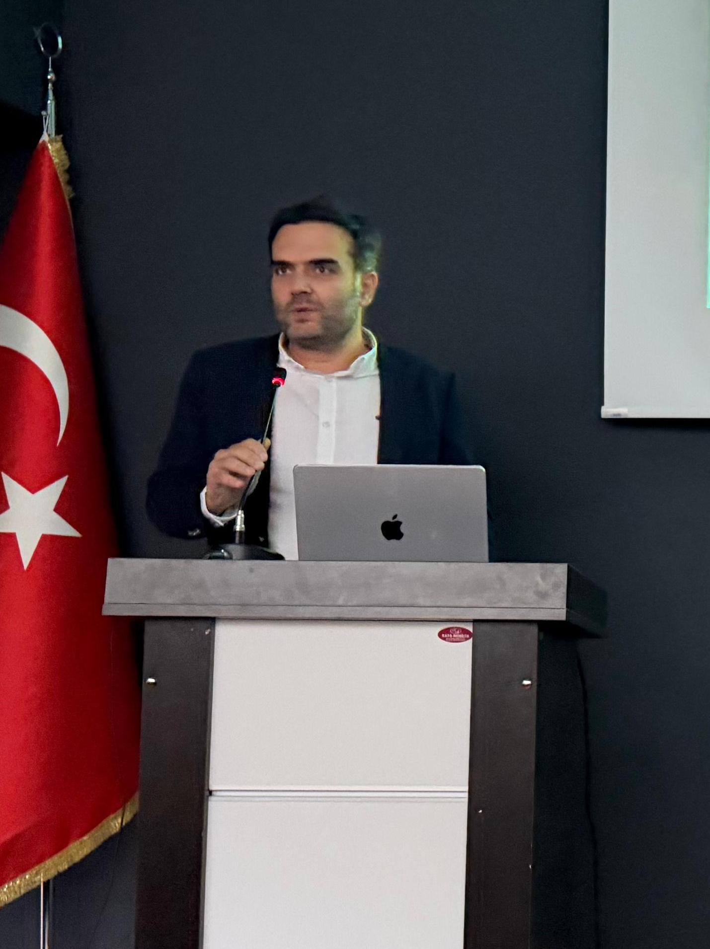 Selçuk Üniversitesi’nde Skolyoza Bilimsel Bakış