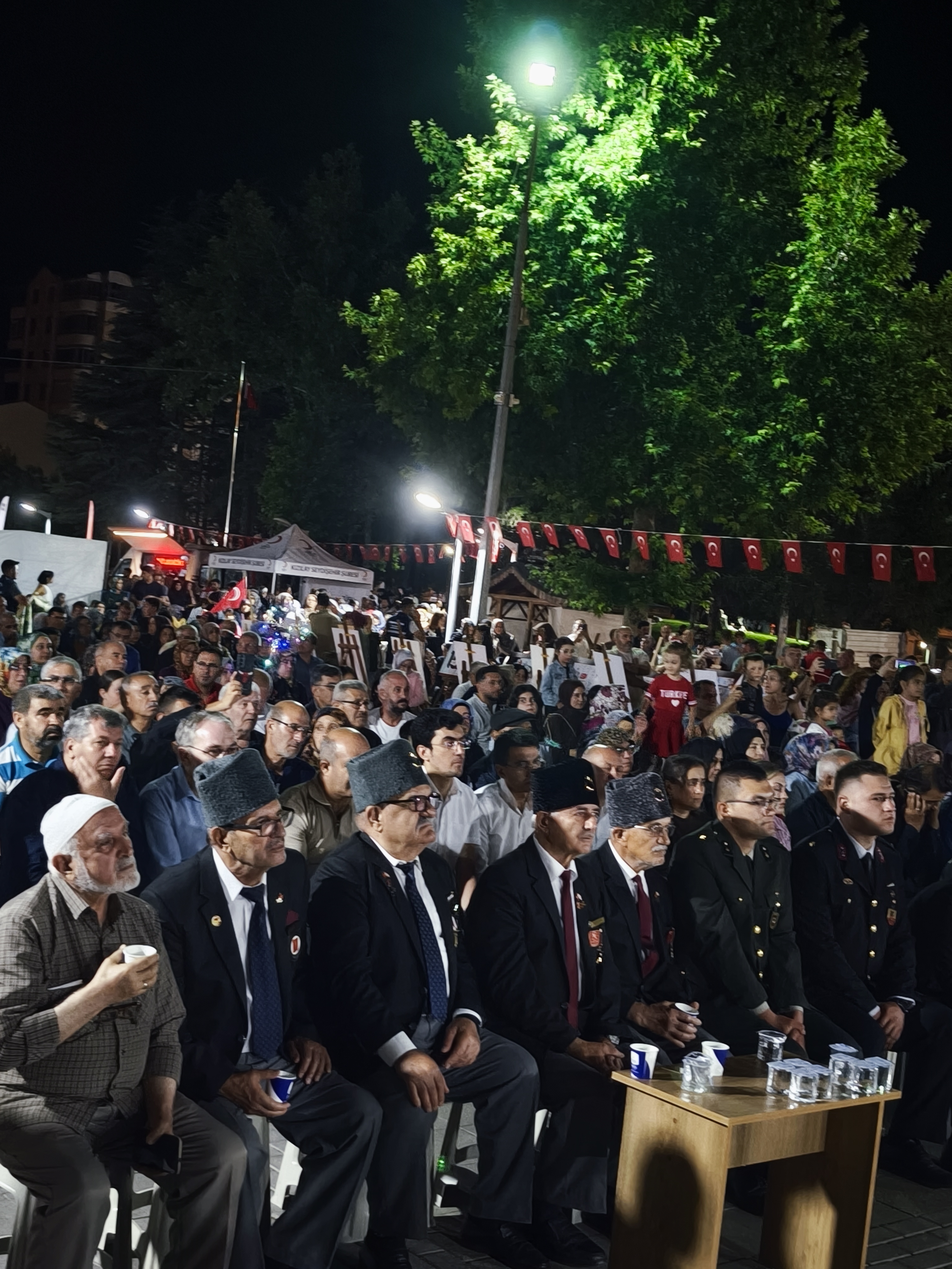 Seydişehir 15 Temmuz’da Tek Yürek: Şehitlik Ziyaretinden Demokrasi Nöbetine Anlamlı Anma