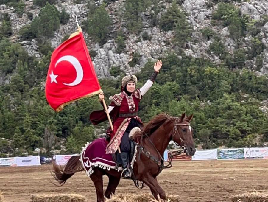 Antalya’da “Kökbörü Müsabakaları ve Geleneksel Atlı Spor Gösterileri” Heyecanı