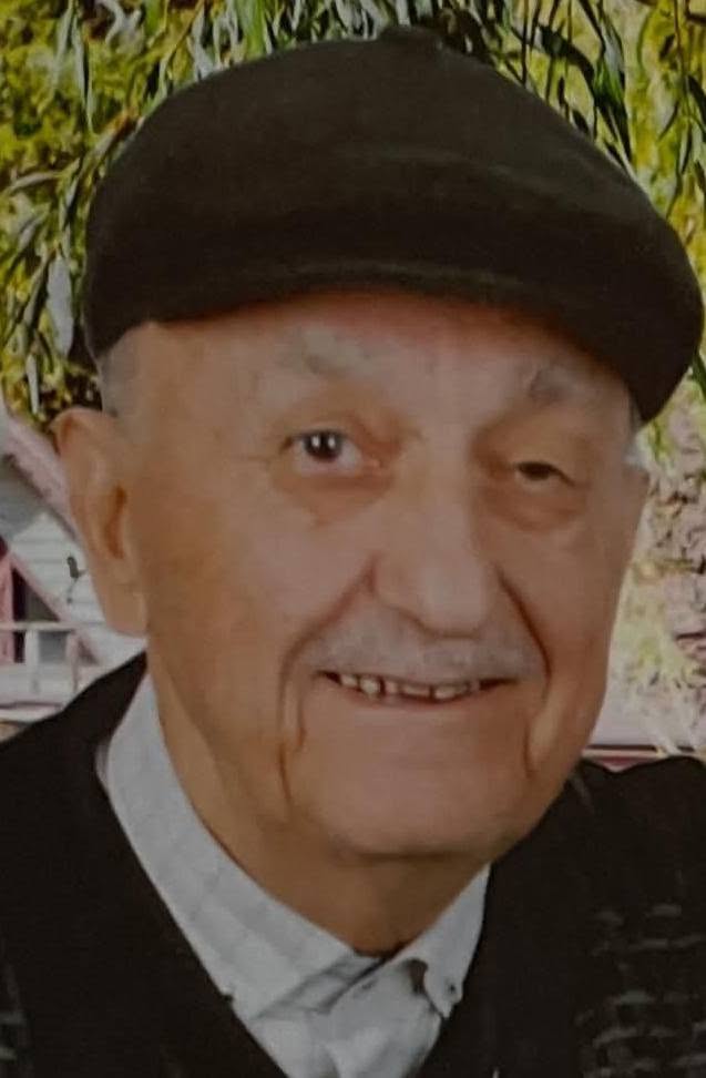 VEFAT VE BAŞSAĞLIĞI: Kesecikli Hasan Topaç Hayatını Kaybetti