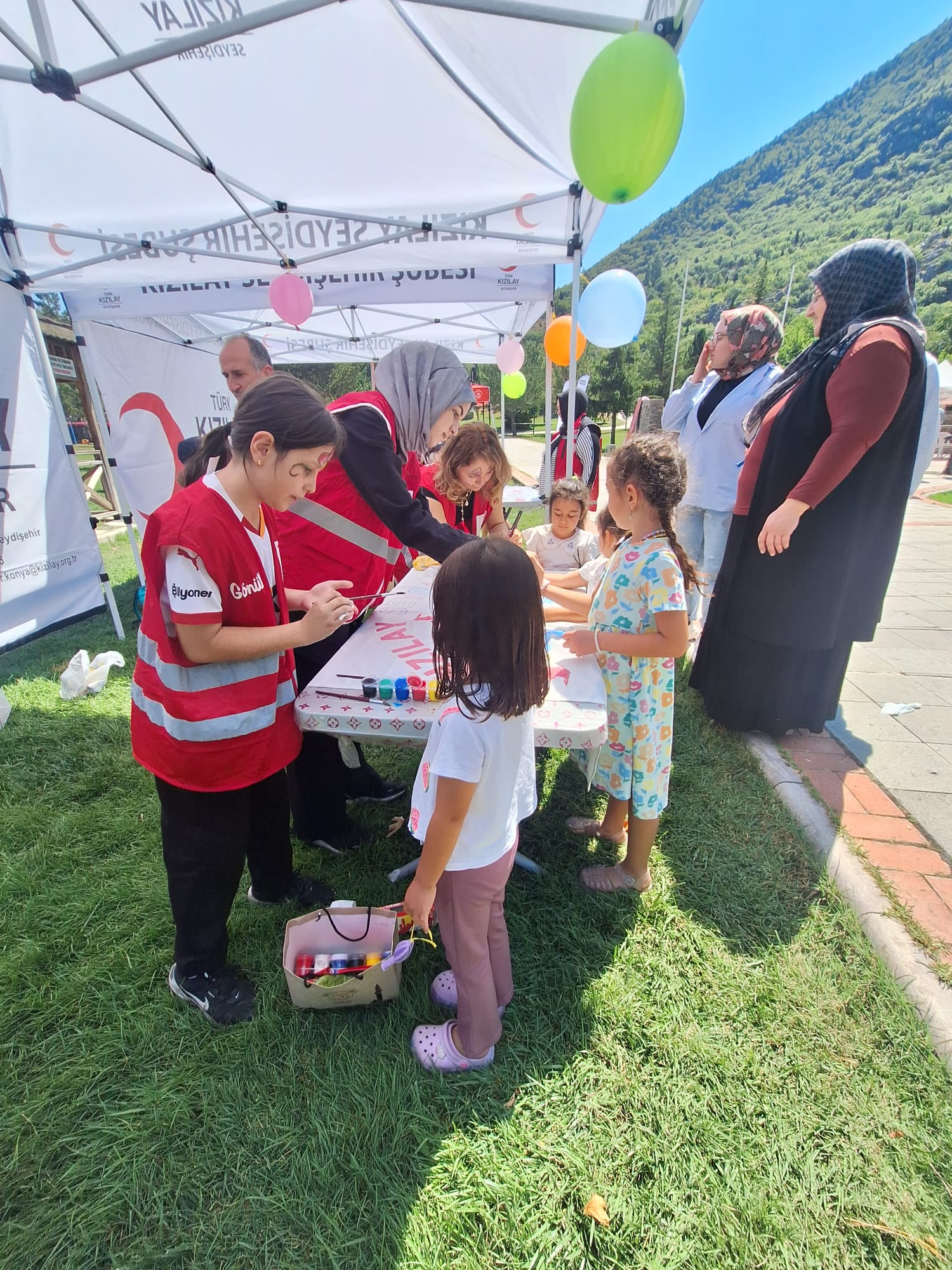 VATANIN EMANETLERİYLE GÖNÜL SOFRASINDA BULUŞTUK