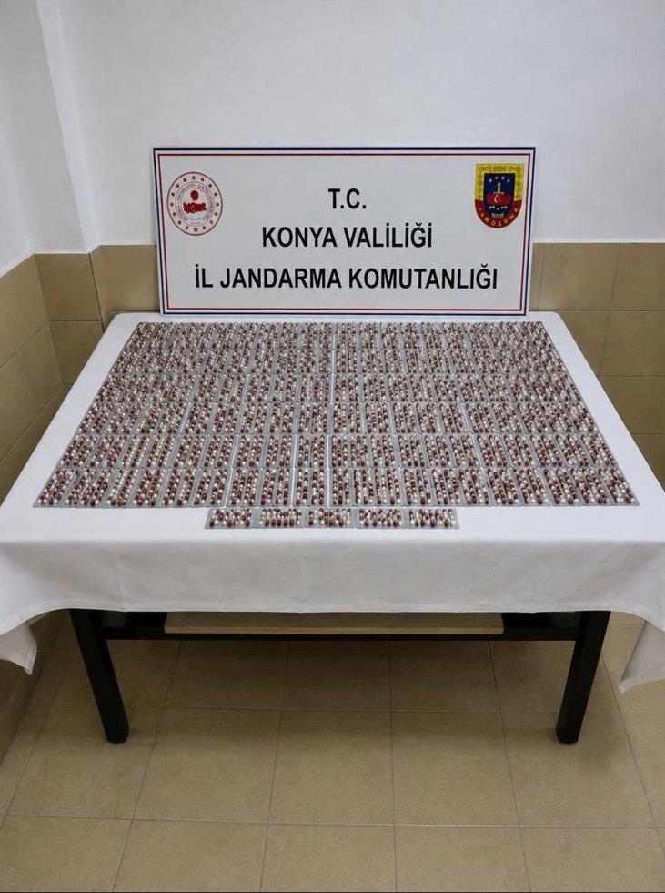 Konya'da Jandarmadan Uyuşturucu Operasyonu: 42 Şüpheli Yakalandı, 4 Kişi Tutuklandı