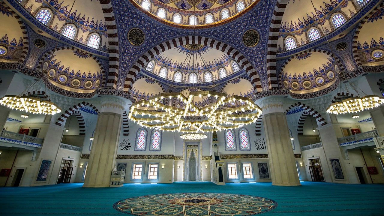 HAFTANIN  HUTBESİ ;AİLE OLMAK