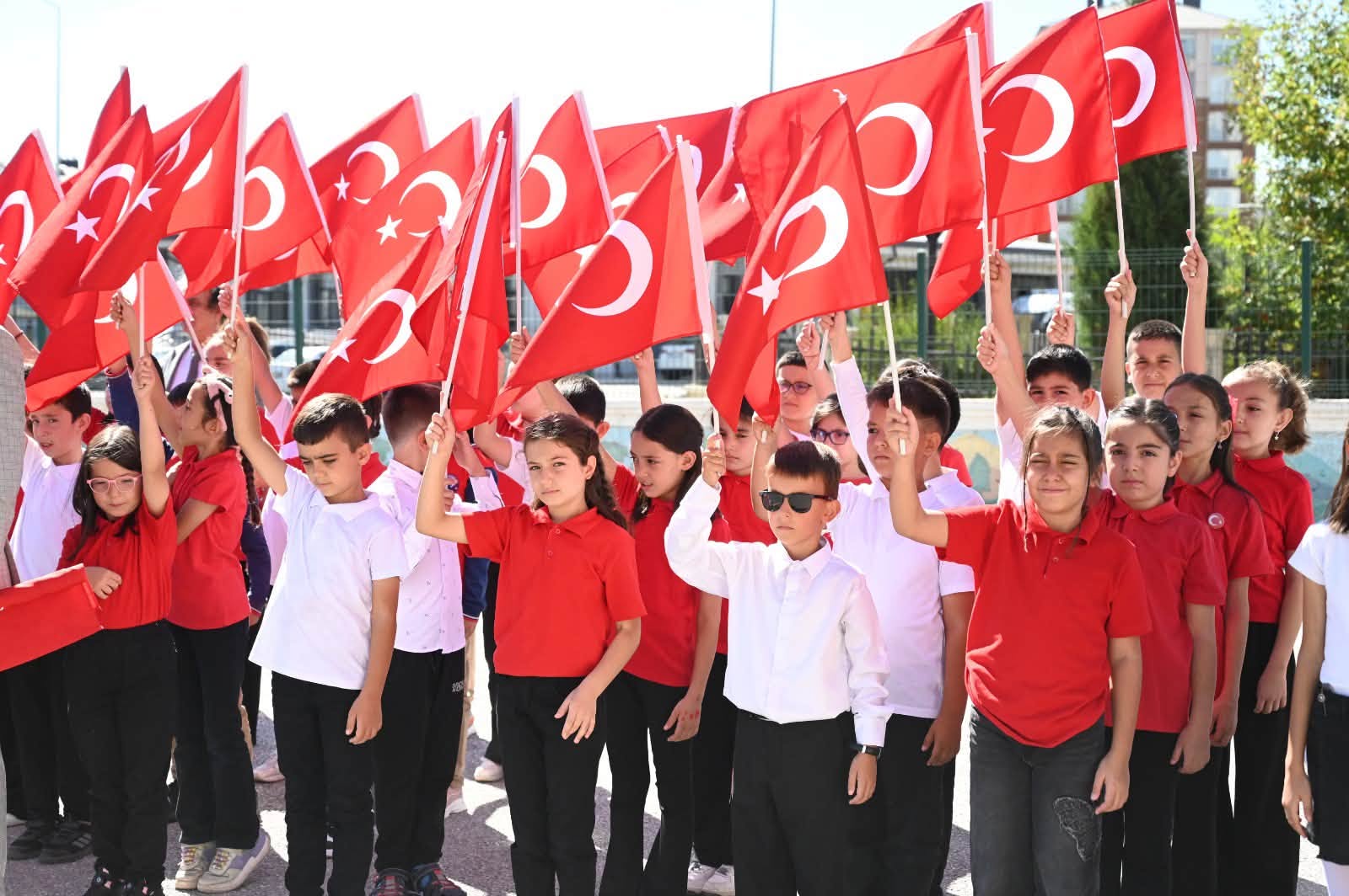 Seydişehir’de İlköğretim Haftası Coşkuyla Kutlandı: İlk Ders Zili Çaldı!