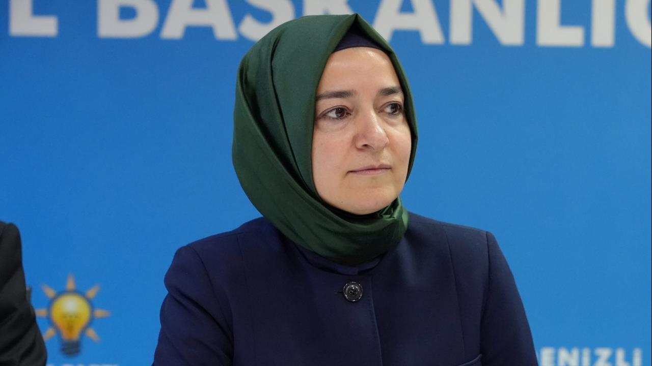 AK Parti Genel Başkan Yardımcısı Fatma Betül Sayan Kaya Görevlerinden İstifa Etti