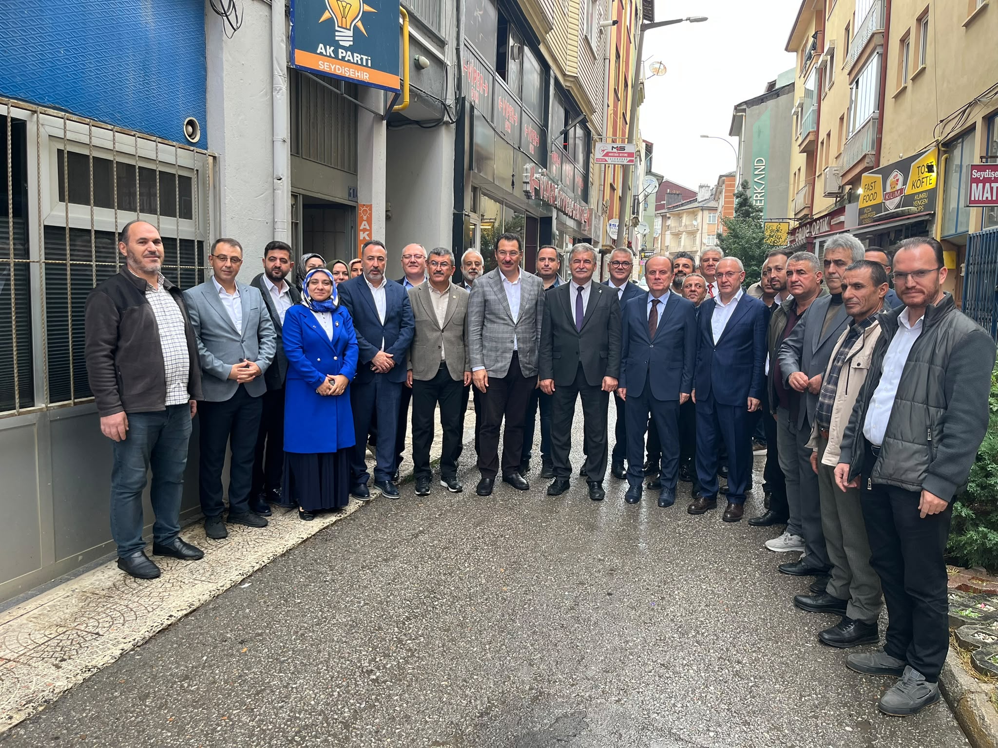 AK PARTİ GENEL BAŞKAN YARDIMCISI YAVUZ’DAN SEYDİŞEHİR TEŞKİLATINA ZİYARET