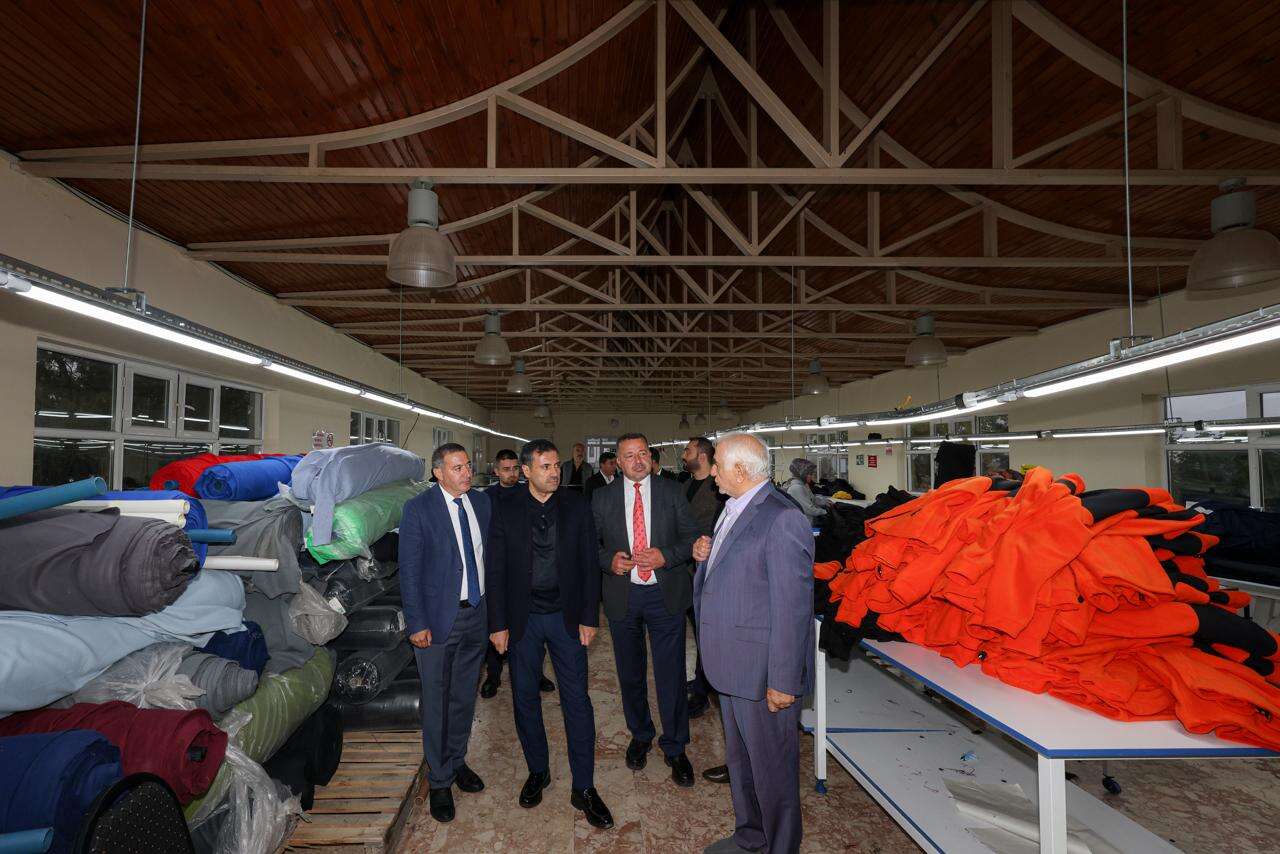 Konya’da gönül köprüleri kuruldu! AK Parti heyeti vatandaşlarla buluştu _13_.jpeg