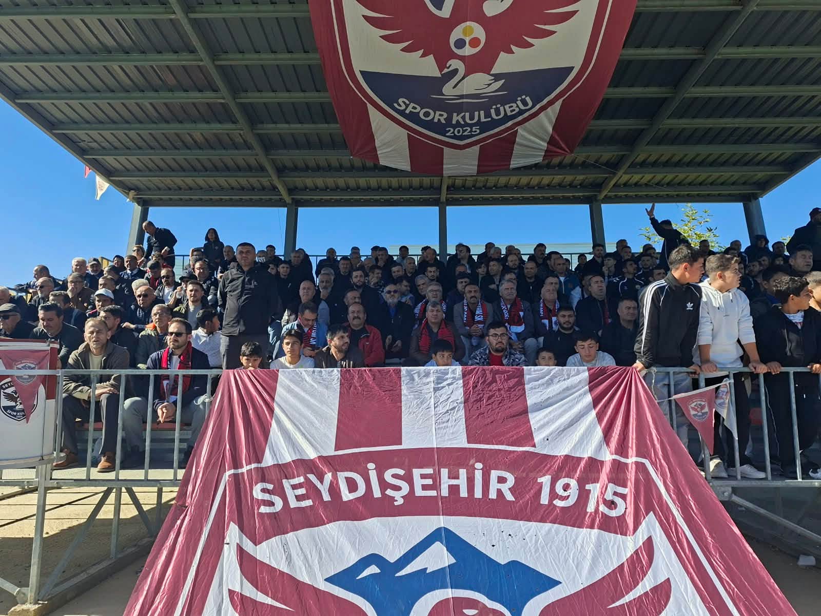1955 Seydişehir Alüminyumspor Kendi Evinde Puanları Paylaştı: 1-1