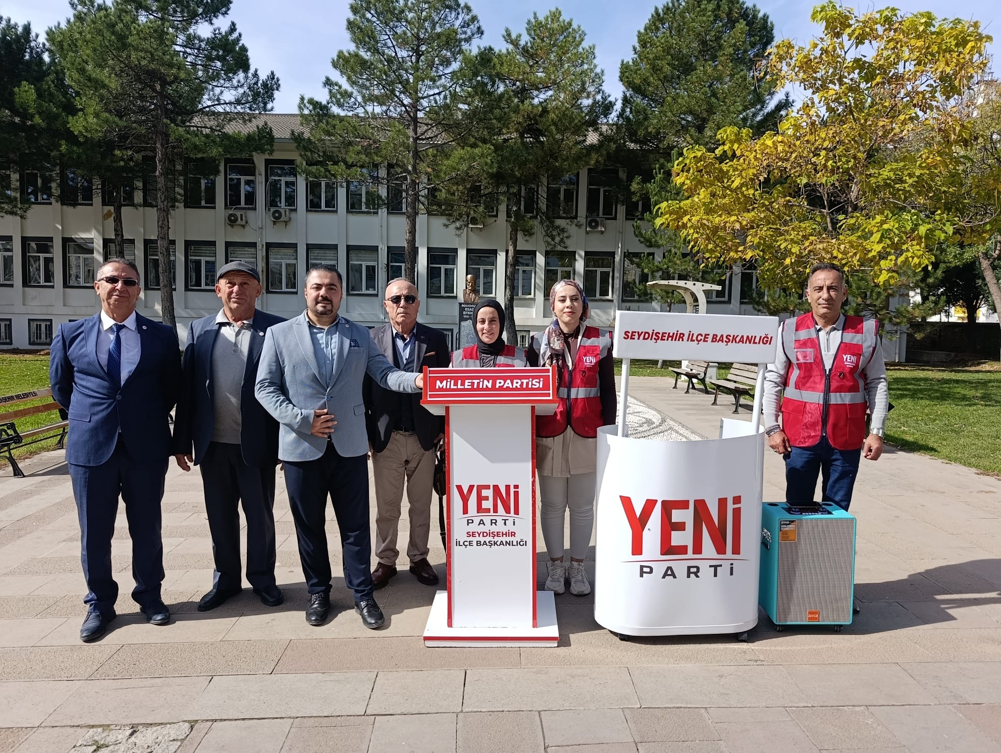 Yeni Parti Seydişehir’de Üye Kayıt Standı Açtı: "Aydınlık Yarınları Birlikte İnşa Edeceğiz"