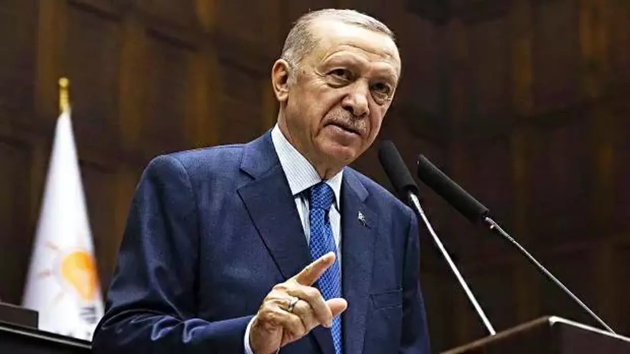 AK Parti'ye geçmek istediler! Erdoğan'dan "bekleyin" talimatı