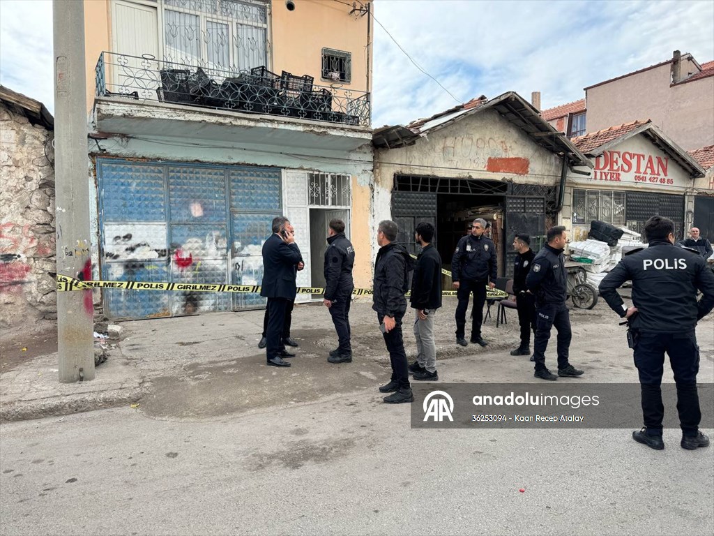 Aksaray’da 3 çocuk annesi kadın başından vurulmuş halde ölü bulundu