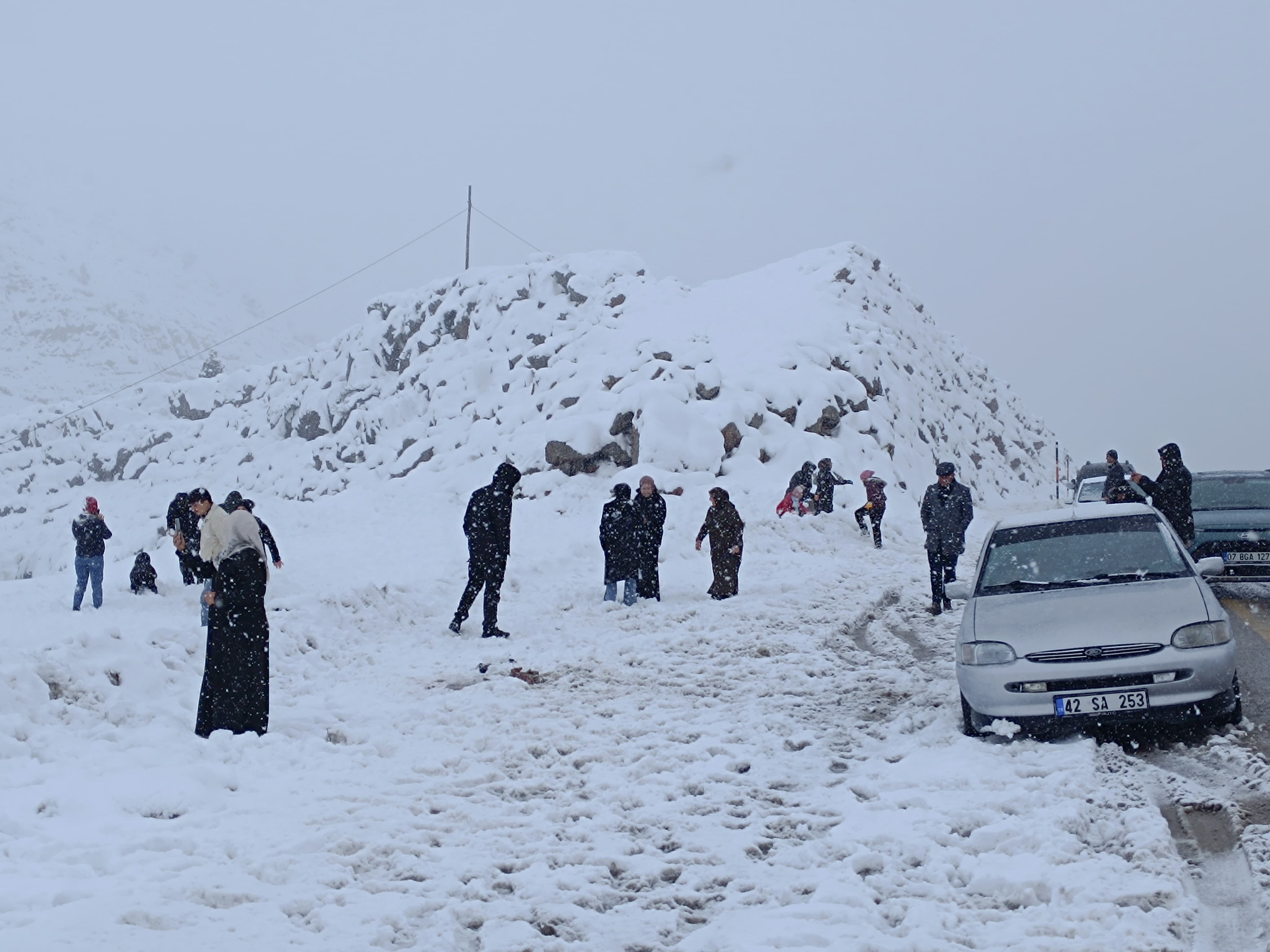 Alacabel’de Kar Yağışı ve Keyifli Anlar