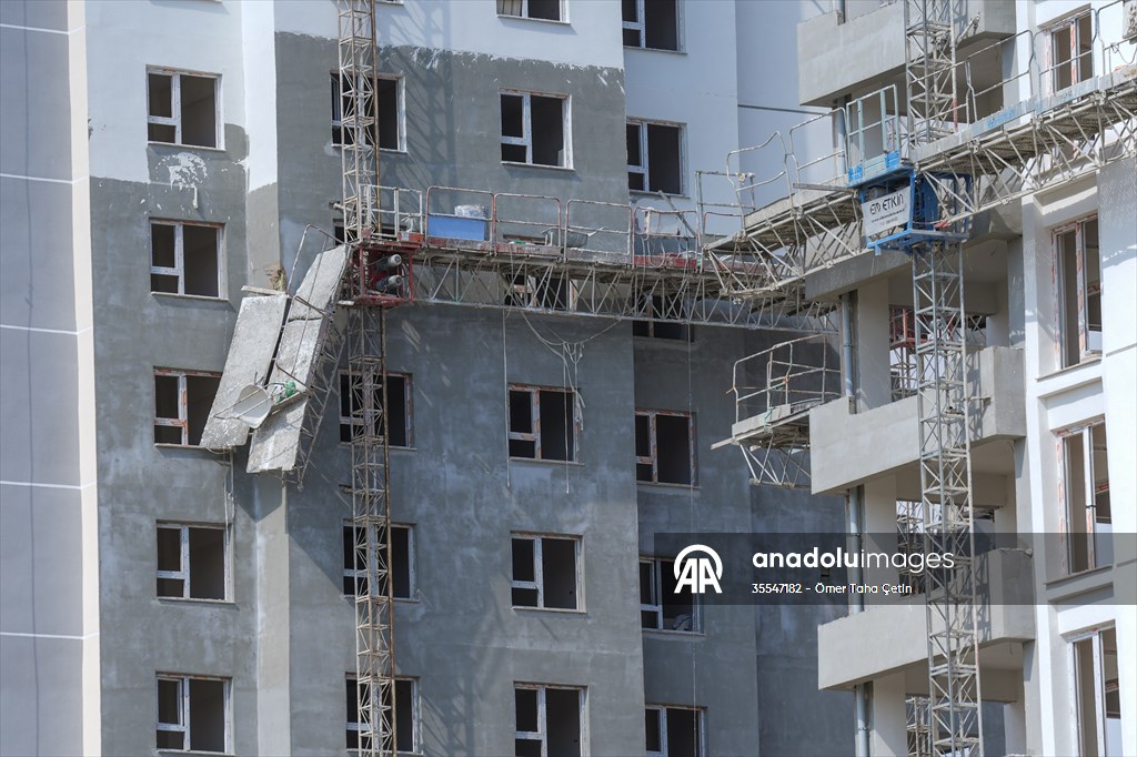 Ankara'da inşaat iskelesinin çökmesi sonucu 3 işçi öldü