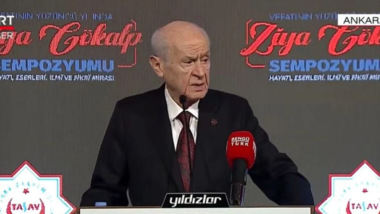 BAHÇELİ "TÜRK VE KÜRDÜN BİRBİRİNİ SEVMESİ FARZ"