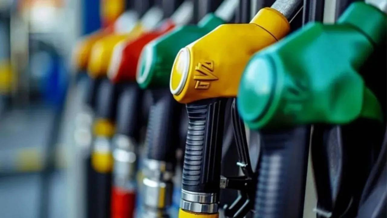 Benzine zam geliyor: Tarih belli oldu