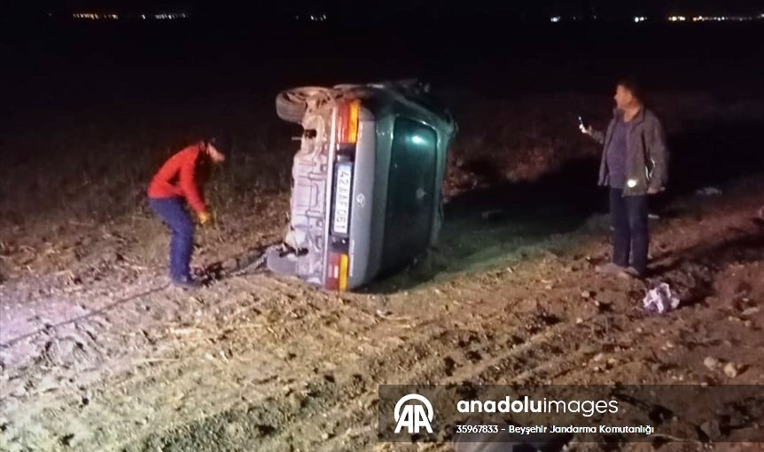 Beyşehir'de  devrilen otomobilin sürücüsü öldü