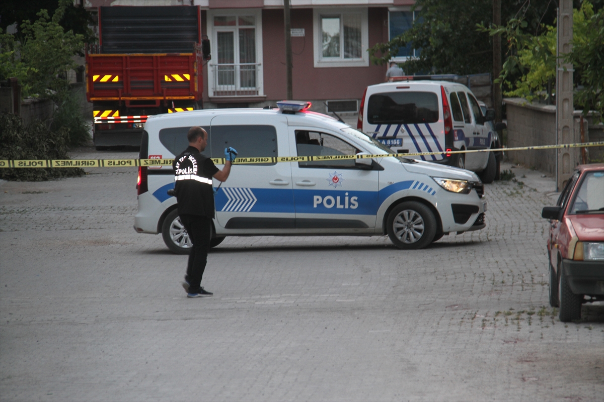 Beyşehir'de silahla yaralanan kişi hastaneye kaldırıldı