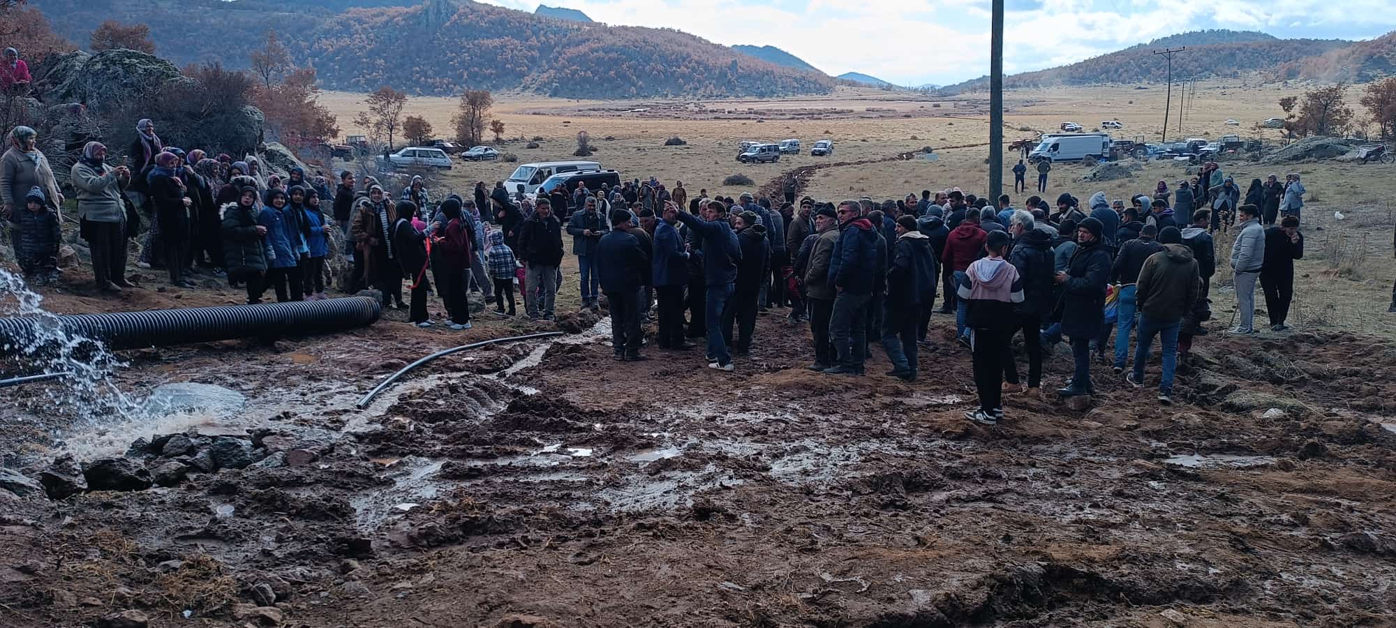 Dikilitaş köyünde büyük bir dayanışma örneği sergilendi. 