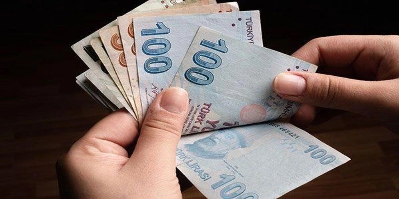 Emekli Promosyonlarında Rekabet Ateşi Yandı! En Yüksek Tutarı Kim Veriyor?