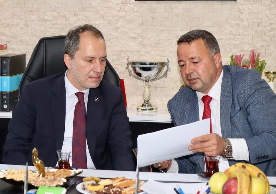 Fatih Erbakan, Yalıhüyük'ü ziyaret etti