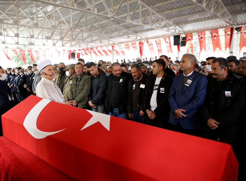 Gaziantep şehidini uğurladı