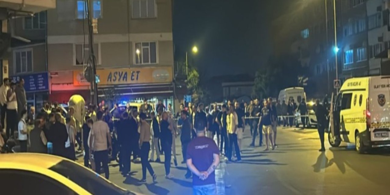 İstanbul Ümraniye'de polise silahlı saldırıda 1 Polis Şehit oldu.