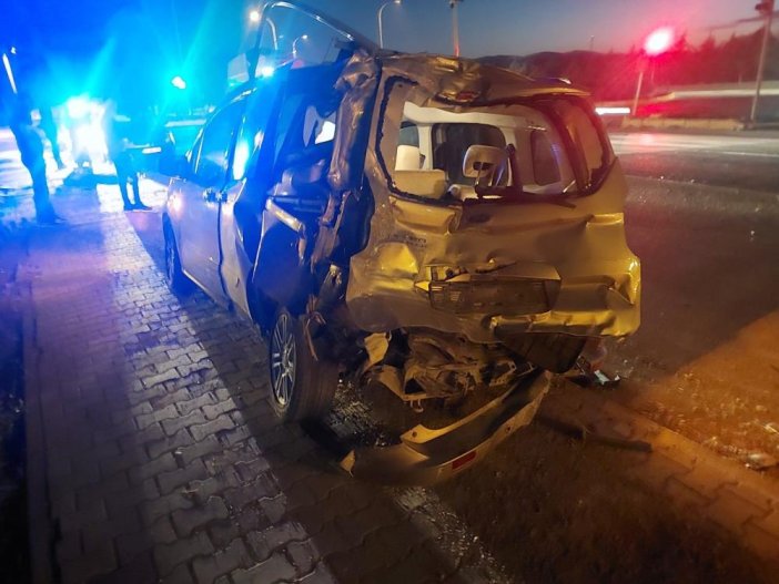 Konya’da Ereğli'de  trafik kazası : 2 ölü, 2 yaralı