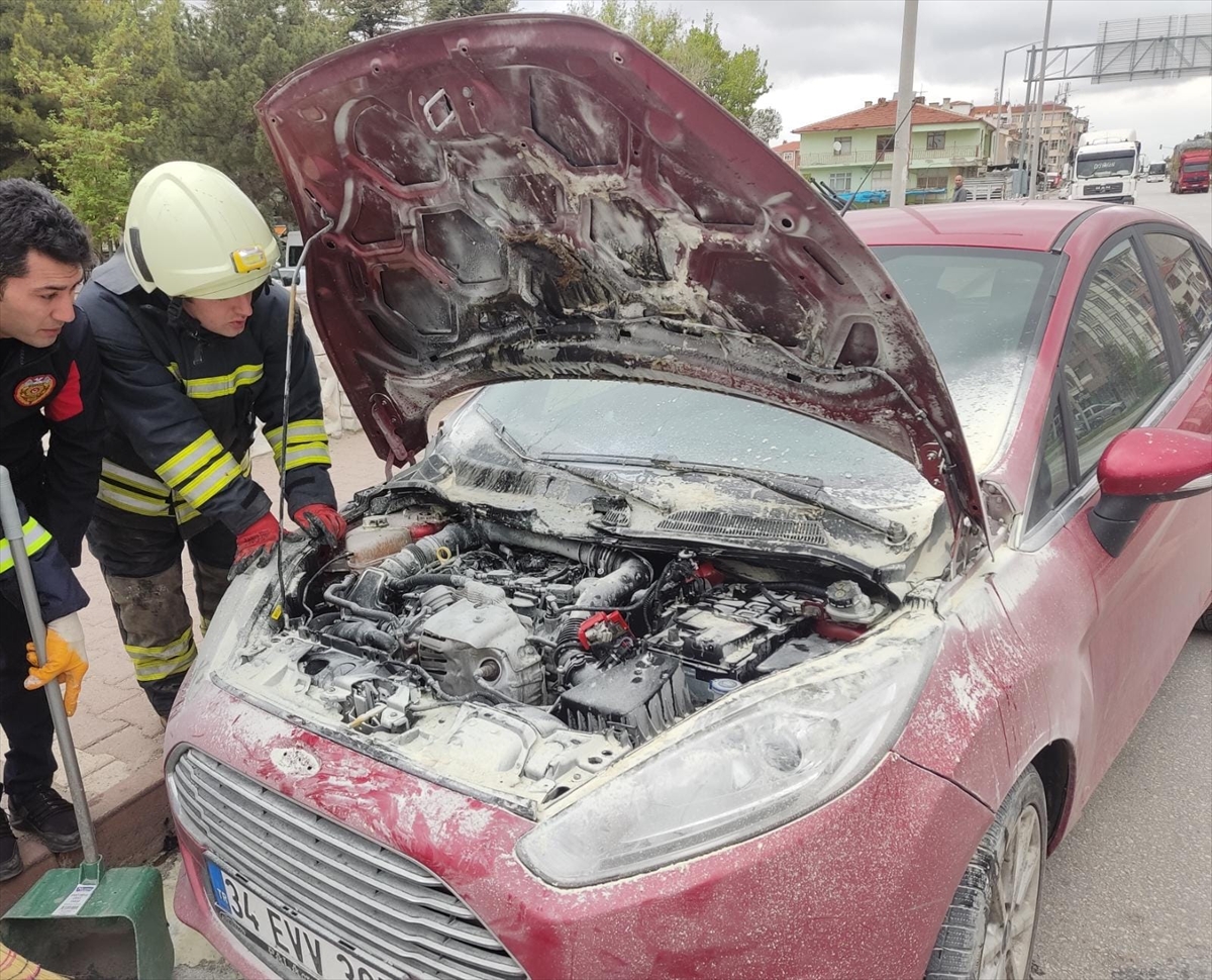 Konya'da otomobil yangını