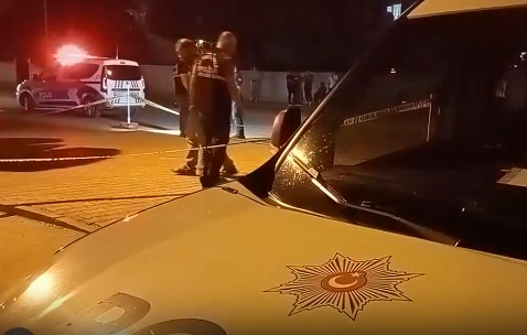 Konya'da sokak ortasında bıçaklı kavga: 2 yaralı