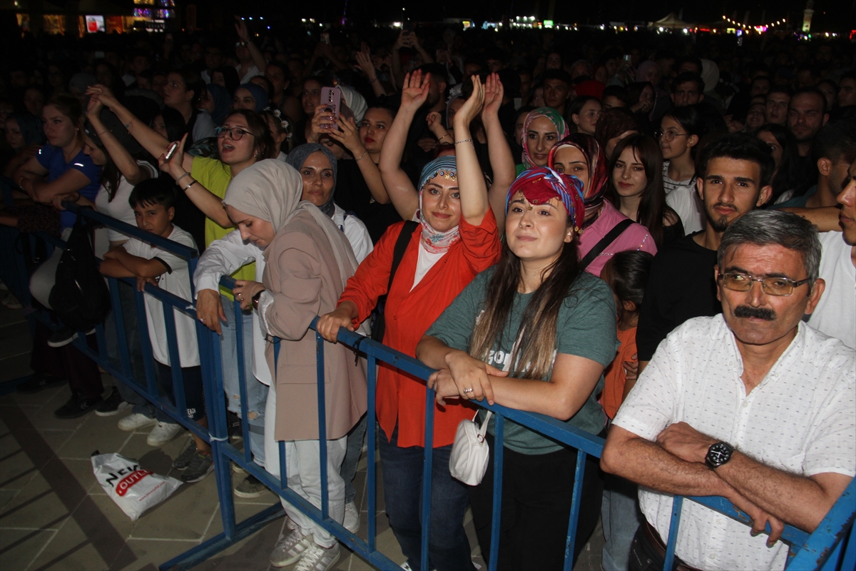 Konya'da Uluslararası Beyşehir Gölü Festivali başladı