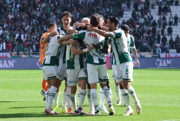 Konyaspor 3 puanı 3  golle  aldı