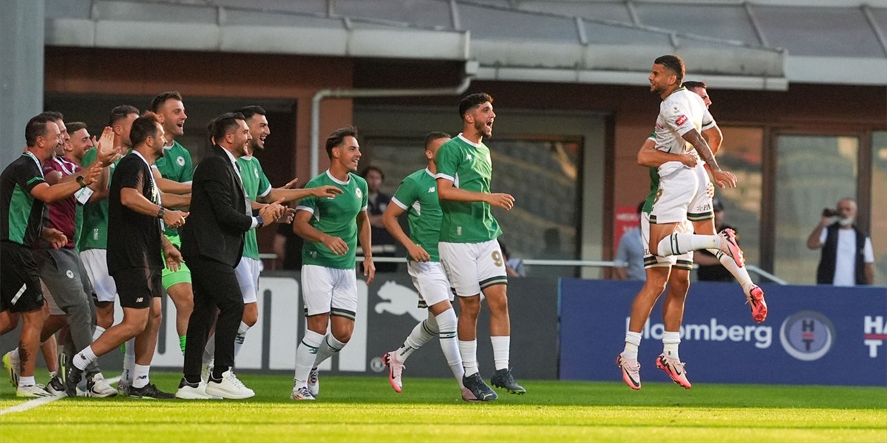 Konyaspor  Sezona Galibiyetle başladı 3 puanı 3 golle kaptı