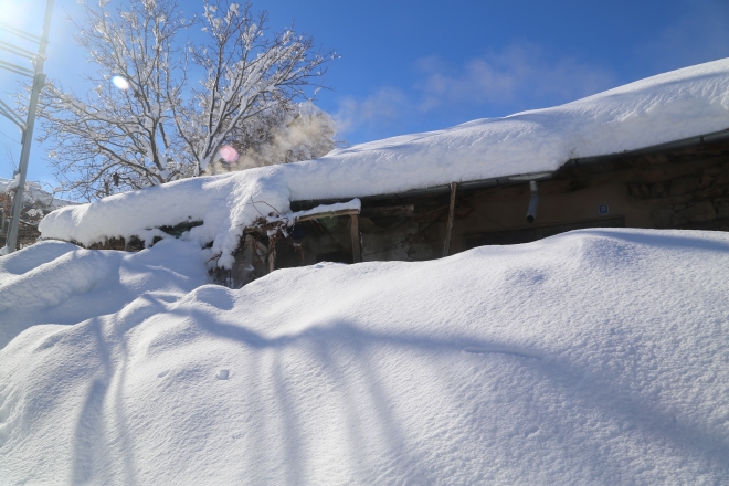 Meteoroloji verilerine  göre  Konya'da bu konuma 2,5 metre kar yağdı!