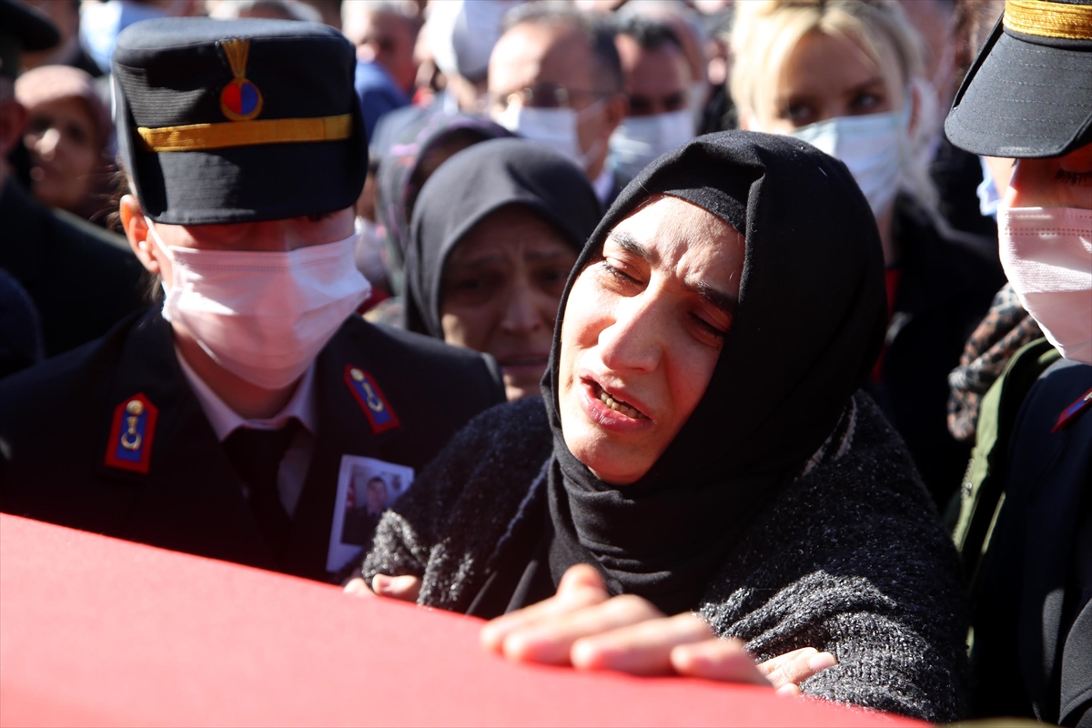 Şehit Piyade Teğmen Kaan Kanlıkuyu, Çankırı'da son yolculuğuna uğurlandı