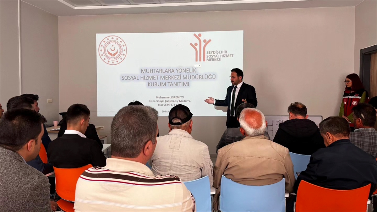 Seydişehir'de muhtarlara seminer verildi